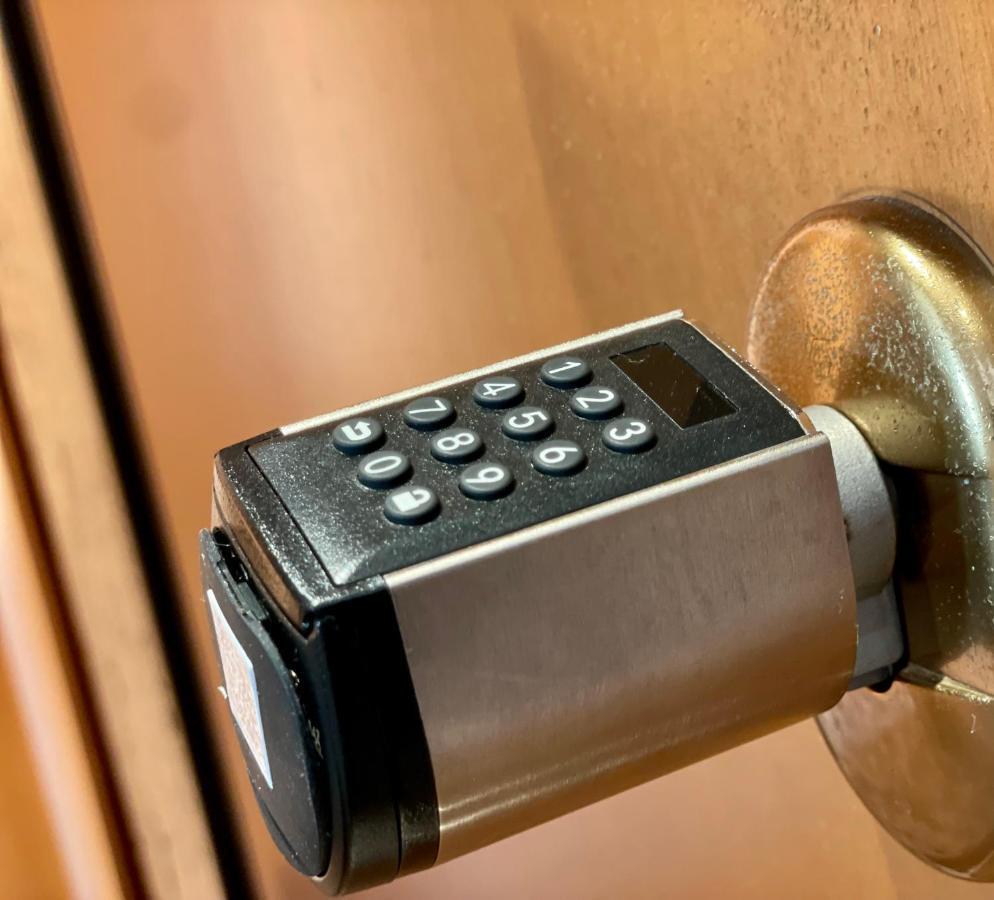 Sismondi Top Apt Милано Екстериор снимка